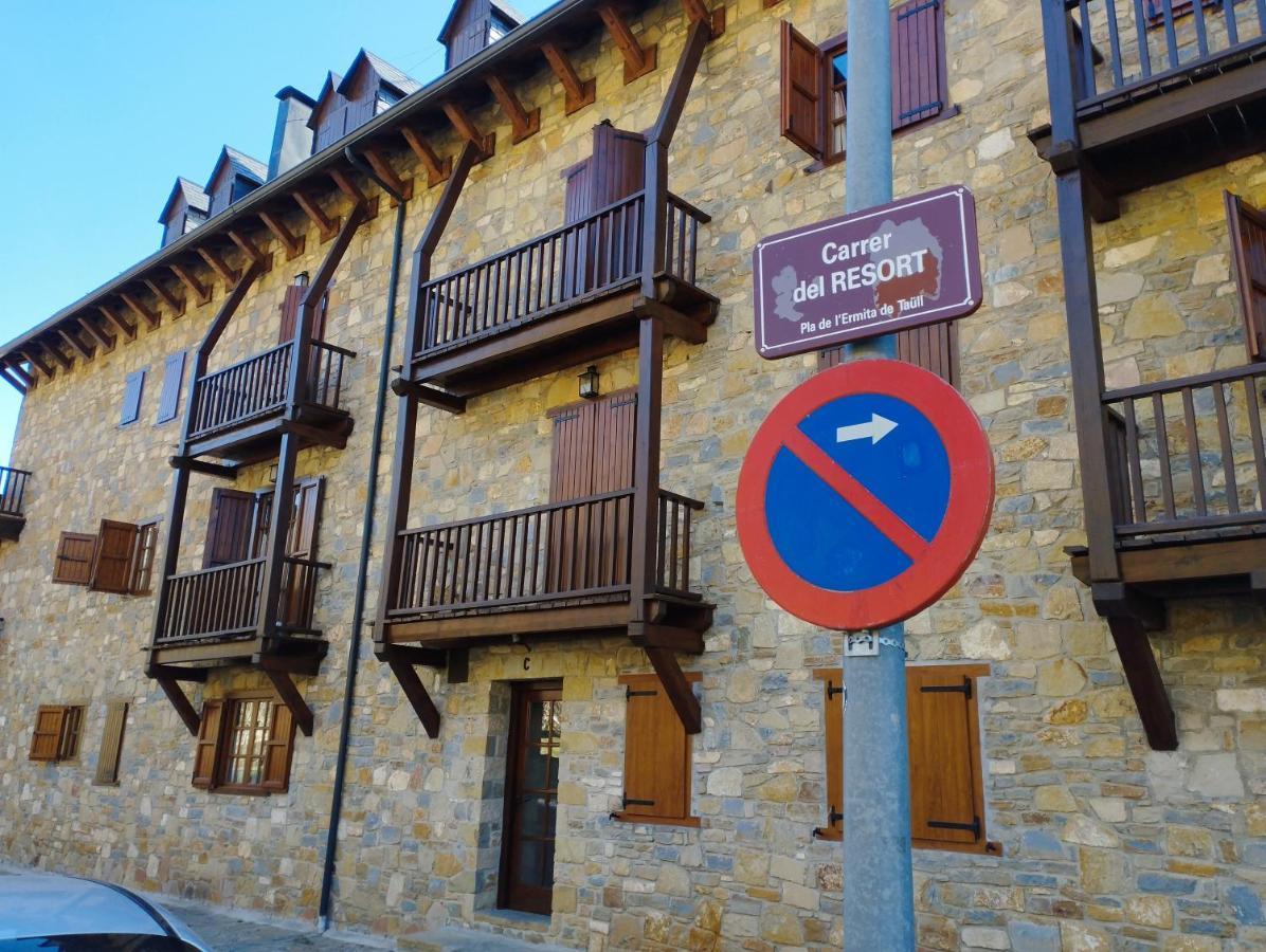 Esqui, Aigueestortes Y Boi-Tauell A Tus Pies En Ebrehogar Pla de l'Ermita Eksteriør bilde