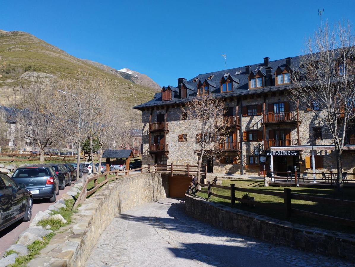 Esqui, Aigueestortes Y Boi-Tauell A Tus Pies En Ebrehogar Pla de l'Ermita Eksteriør bilde